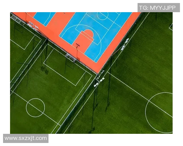 探索足球与篮球的魅力与技巧提升之路，助你成为运动场上的全能选手