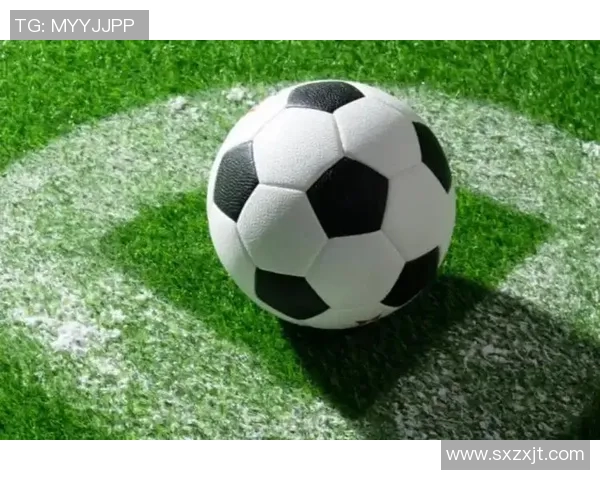 攀登足球的梦想之路：从草根到职业的奋斗与坚持